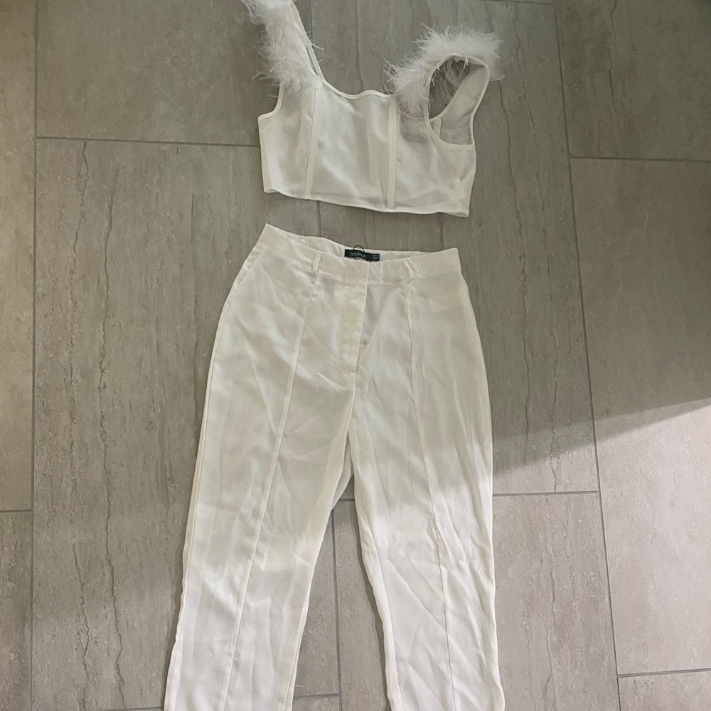 Boohoo white set
